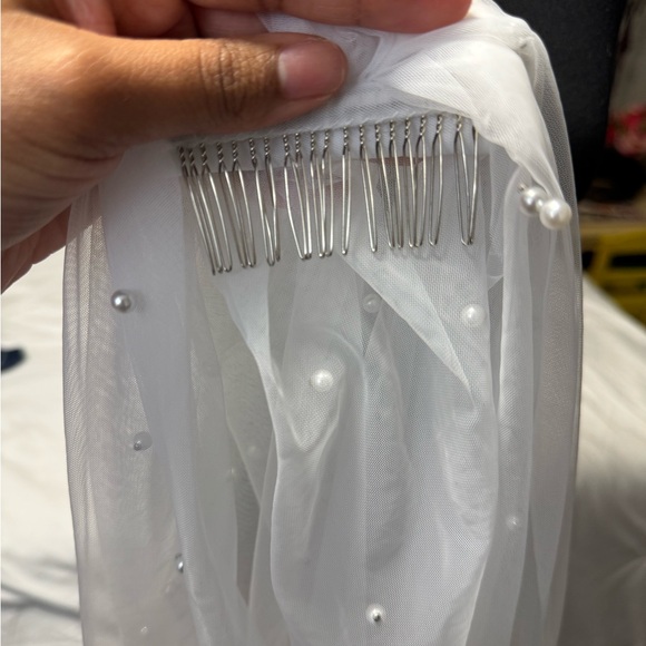 Waltz Length Pearl Beaded Tulle Veil with Comb – 59” (150cm) - Picture 6 of 8